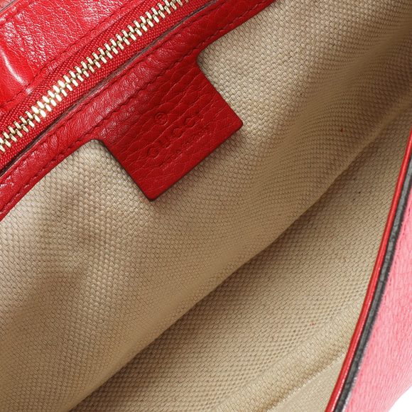 Gucci Red Pebbled Leather Medium Soho Chain Bag - Picture 9 of 9